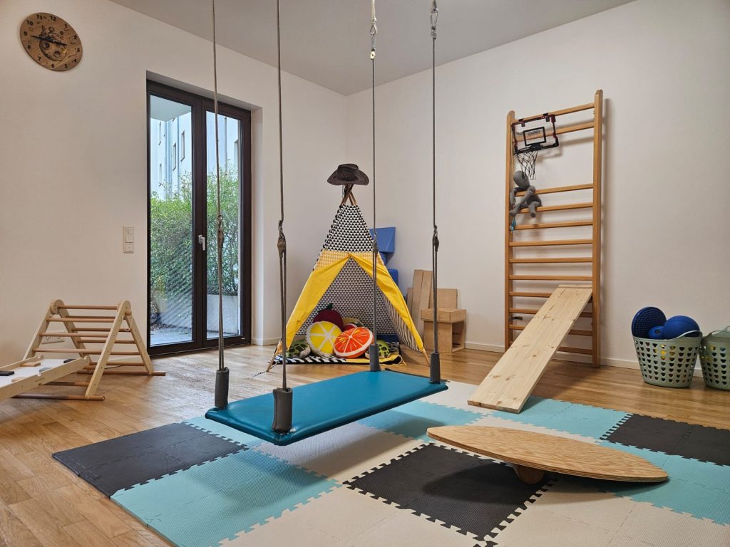 PHOTO-2025-11-29-14-46-04 4